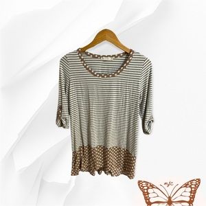 Comme Toi Neutral Colored Top Size Medium